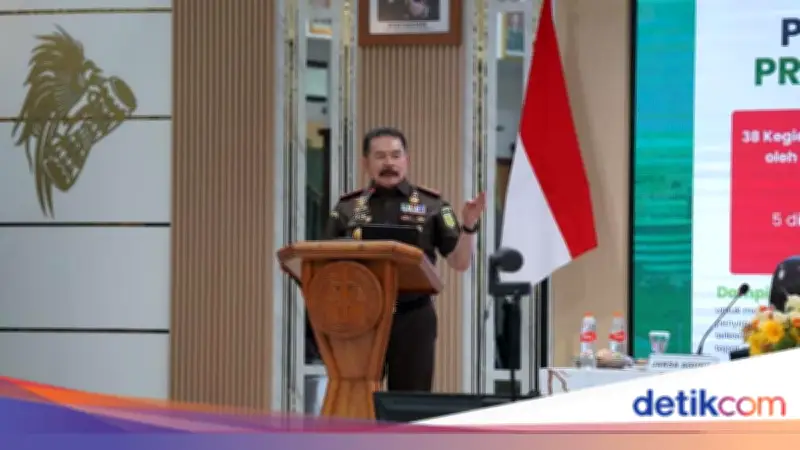 Jaksa Agung Minta Jaksa Daerah Berani Tindak Kasus Korupsi Besar