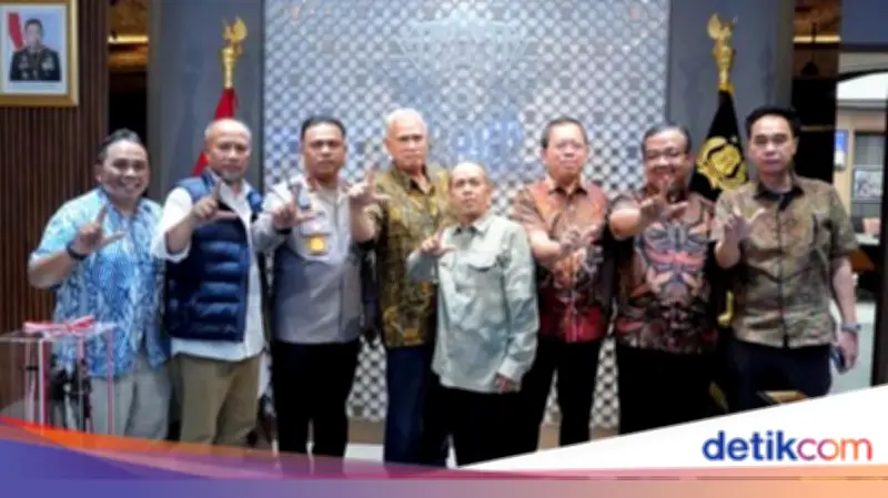 Kakorlantas Evaluasi Operasi Ketupat 2026: Fokus Kemanusiaan dan Rekayasa Lalu Lintas