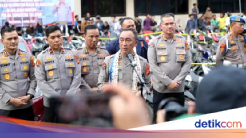 Kapolda Sumsel Serahkan 497 Unit Barbuk Curanmor, Tekankan Restorative Justice