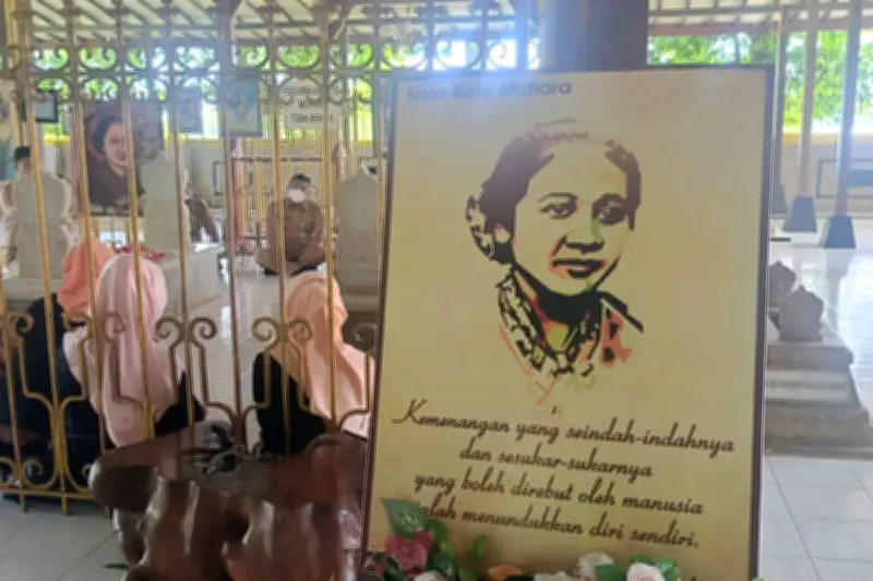 Kartini Bukan Hanya Tokoh Sejarah, Tapi Denyut Kesadaran yang Terus Berulang