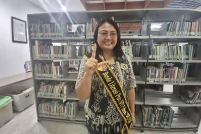 Kartini Masa Kini dari Timur: Kisah Asti Tingkatkan Literasi di NTT