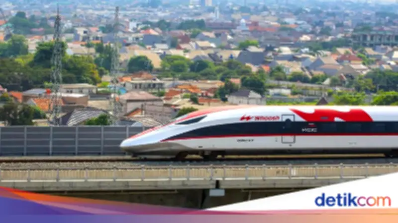 KCIC Jelaskan Video Viral Whoosh Berhenti di Jalur Layang Kopo Bandung