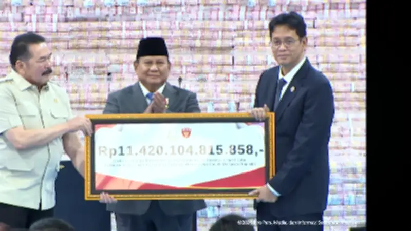 Kejagung Pamer Tumpukan Uang Sitaan Rp 11,4 Triliun di Depan Prabowo, Diserahkan ke Menkeu
