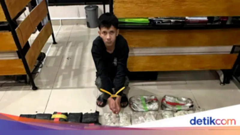 Kejar-kejaran Dramatis, Kurir dan Pengendali 18 Kg Sabu Dibekuk di Dumai