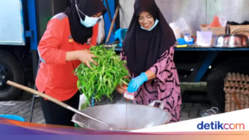 Kemensos Salurkan Bantuan Rp16,7 Miliar untuk Korban Banjir di Langkat