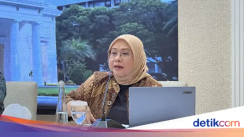Kemlu Evakuasi 45 WNI dari Iran, Akan Dipulangkan ke Daerah Asal