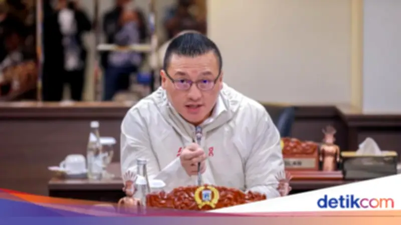 Kenneth DPRD DKI Desak Tindakan Tegas Atas Pungli Bajaj di Tanah Abang