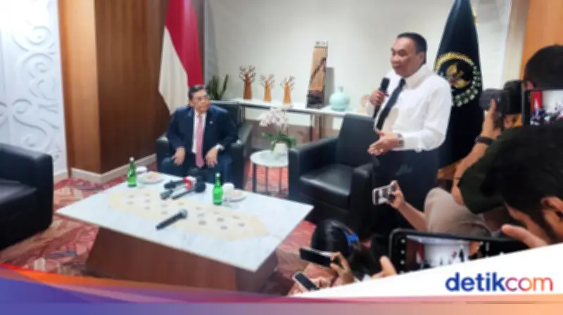 Ketua Komisi I DPR Tegaskan Kedaulatan Udara RI Tak Diberikan ke Amerika Serikat