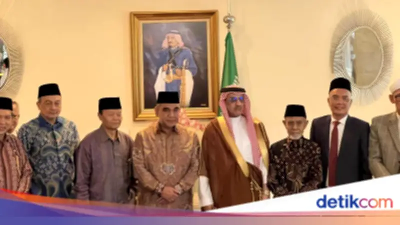 Ketua MPR dan Ulama Temui Dubes Saudi, Bahas Persiapan Haji dan Situasi Timur Tengah