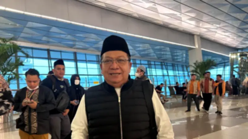 Koper Haji Belum Dibagikan, DPR Sebut Jemaah Gelisah Jelang Keberangkatan Kloter Pertama