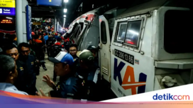 Korban Tewas Tabrakan KA di Bekasi Timur Jadi 4 Orang, 38 Dievakuasi