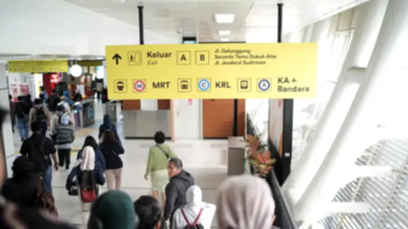 Libur Panjang Paskah 2026, 270 Ribu Warga Gunakan LRT Jabodebek untuk Wisata