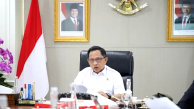 Mendagri Tito Karnavian Tegaskan WFH Wajib untuk Semua Pemerintah Daerah