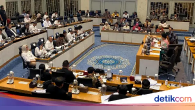 Menhut Jelaskan Alasan Pembatasan 1.000 Pengunjung per Hari di TN Komodo