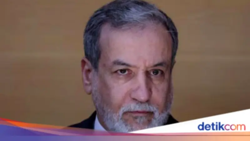 Menlu Iran Tegaskan Masa Depan Selat Hormuz Ditentukan Iran dan Oman