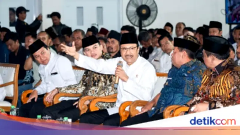 Mensos Gus Ipul Sosialisasikan DTSEN di Majalengka, Tekankan Data Akurat untuk Bansos Tepat Sasaran