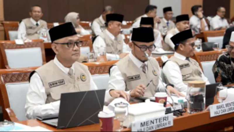 Menteri Haji Minta DPR Setujui Tambahan Biaya Penerbangan Rp 1,77 Triliun untuk Haji 2026