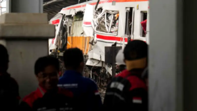 Menteri PPPA Usul Gerbong Perempuan di Tengah KRL Demi Keamanan