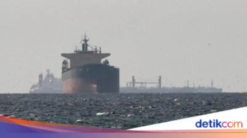 Militer AS Resmi Blokade Pelabuhan Iran, Teheran Sindir Harga Bensin AS