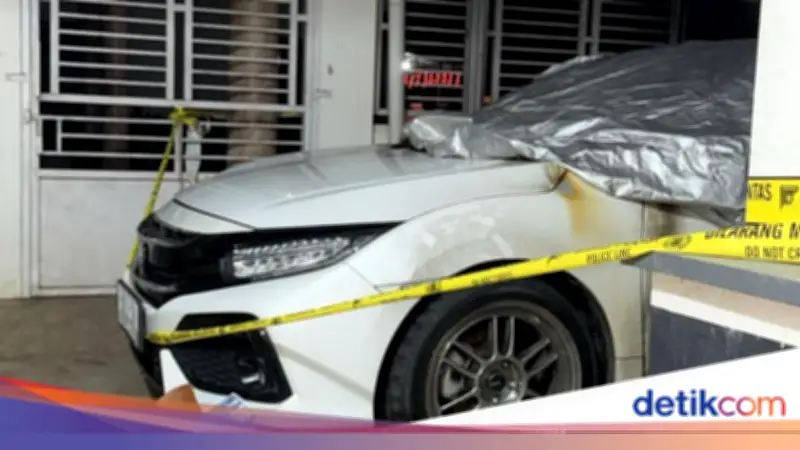 Mobil Kades Banjarnegara Terbakar Dilempar Bom Molotov Orang Tak Dikenal