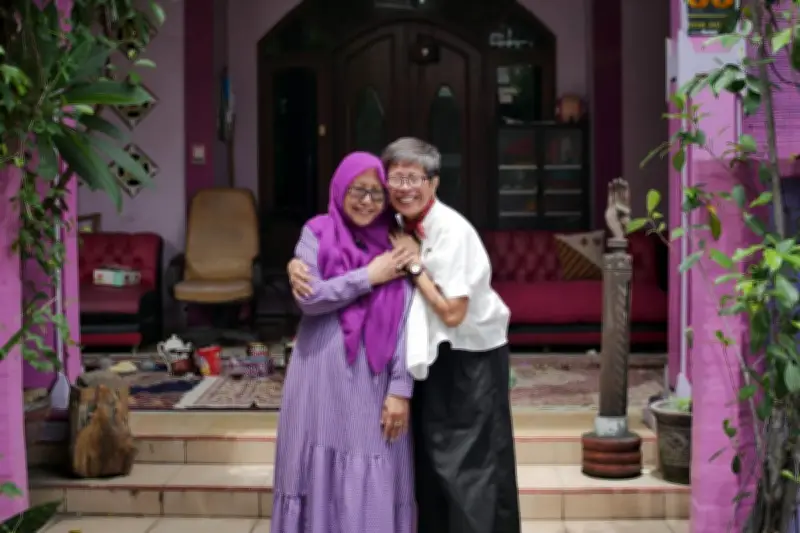 Momen Haru di Nobar Na Willa: Penulis Bertemu Sahabat Nyata Inspirasi Film