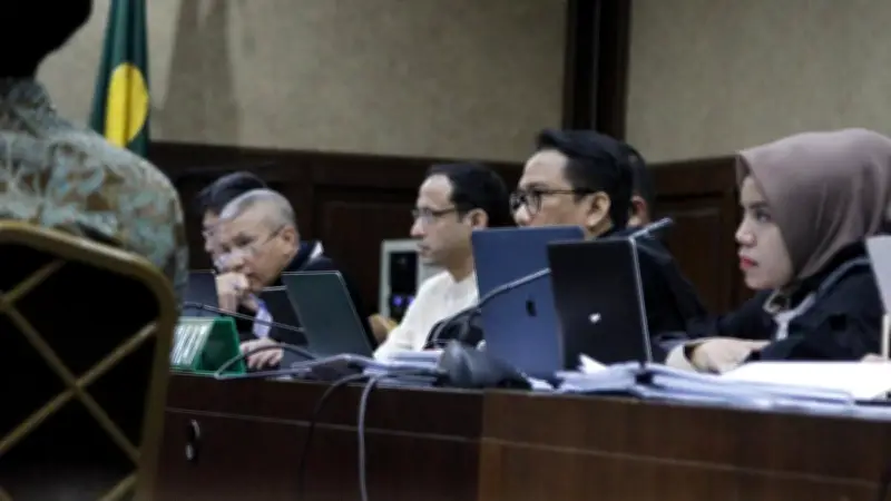 Nadiem Makarim Sedih dan Bingung Atas Tuntutan 15 Tahun Penjara untuk Mantan Konsultan
