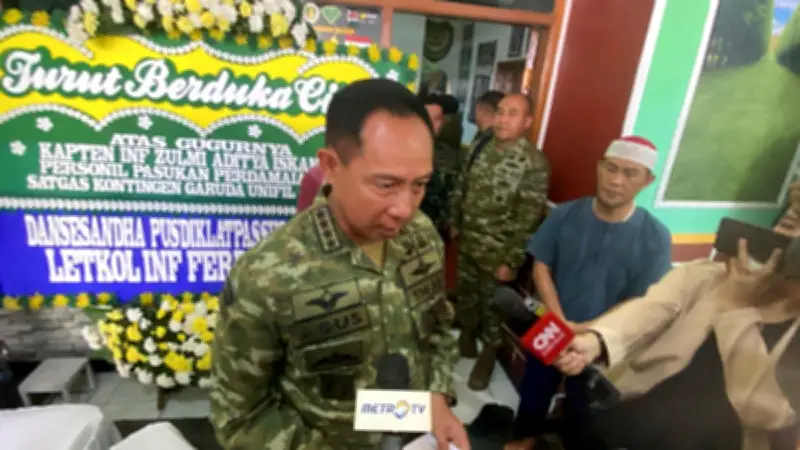 Panglima TNI Beri Santunan dan Kenaikan Pangkat Anumerta untuk 3 Prajurit Gugur di Lebanon