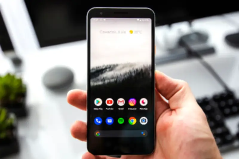 Pembatasan Gadget Diberlakukan di Sekolah Jawa Timur Mulai April 2026