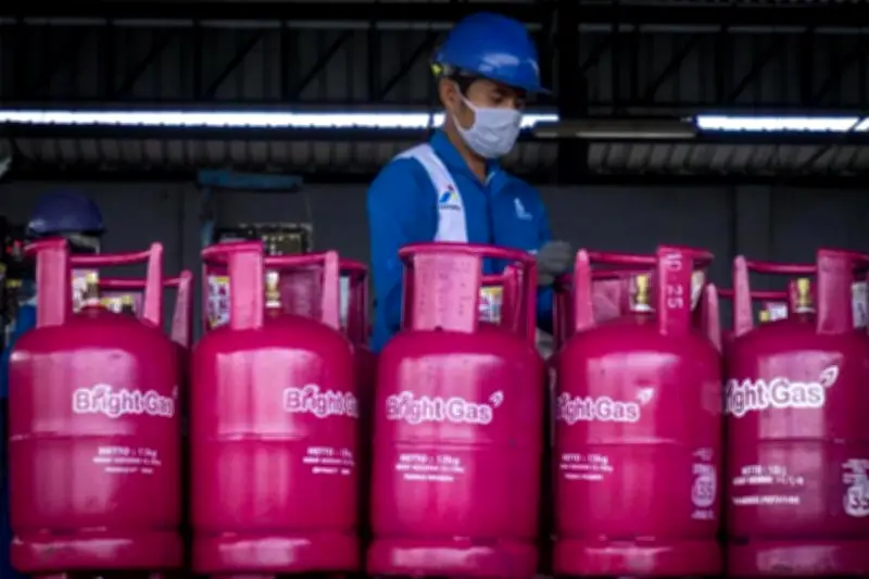 Pemerintah Naikkan Harga BBM Nonsubsidi & LPG 12 kg Mulai Sabtu