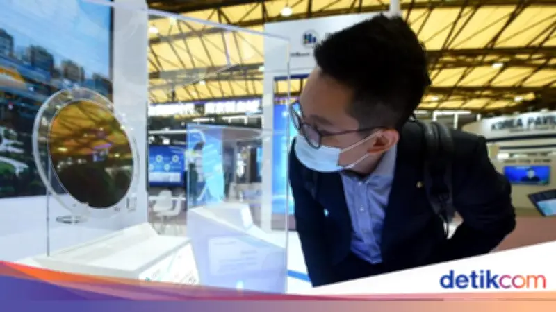 Perang Chip AS-China: Siapa yang Kuasai Masa Depan Kecerdasan Buatan?