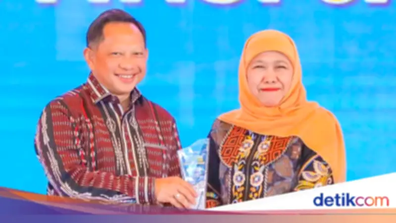 Perkuat Ekonomi Kerakyatan, Pemprov Jatim Raih National Governance Awards