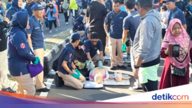 PK3D DKI Latih Warga CPR di CFD Bundaran HI untuk Tangani Kedaruratan Medis