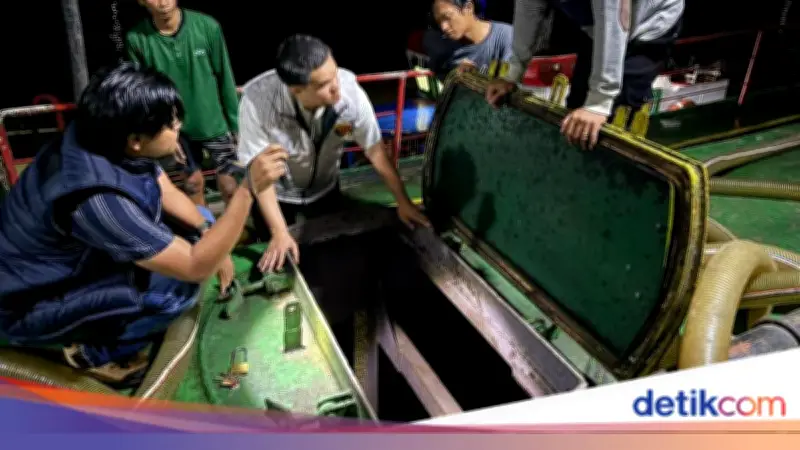 Polda Sumsel Gagalkan Penyelundupan 82 Ribu Kl Solar, Sita 2 Kapal