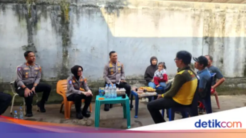 Polrestabes Palembang Gelar Aksi Bersih dan Serap Aspirasi Warga