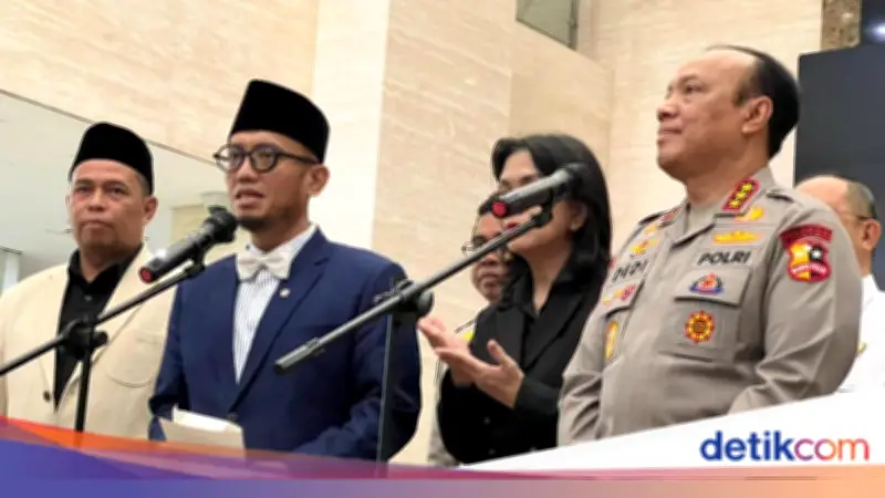 Polri Tindak Lanjuti 3 WNI Ditangkap karena Tawarkan Haji Ilegal di Makkah