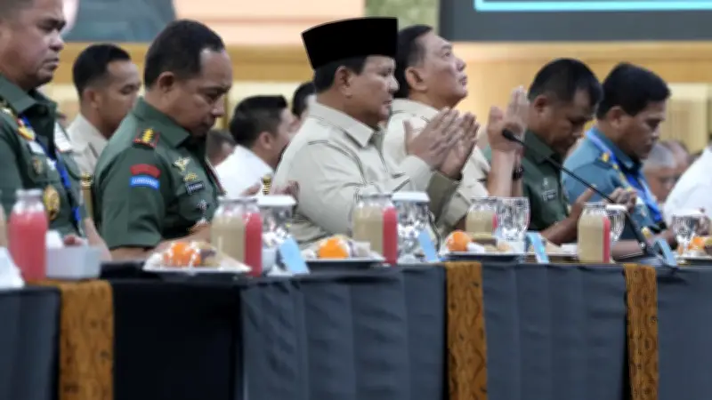 Prabowo Beri Taklimat ke 1.500 Komandan TNI, Minta Sinergi dengan Pemerintah Diperkuat