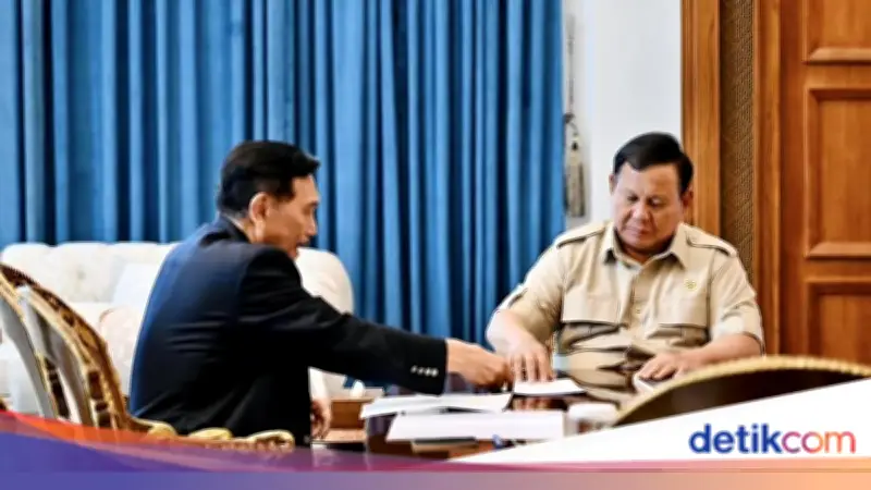 Prabowo dan Luhut Gelar Pertemuan 4 Mata di Istana Bahas Ekonomi dan Geopolitik