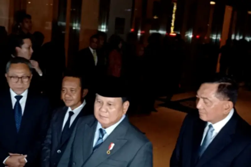 Prabowo Hadiri Resepsi Pernikahan El Rumi dan Syifa Hadju di Jakarta