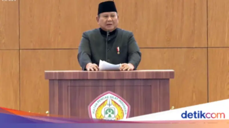 Prabowo Kenang Masa Pendidikan Militer dengan Nachrowi Ramli di Munas IPSI