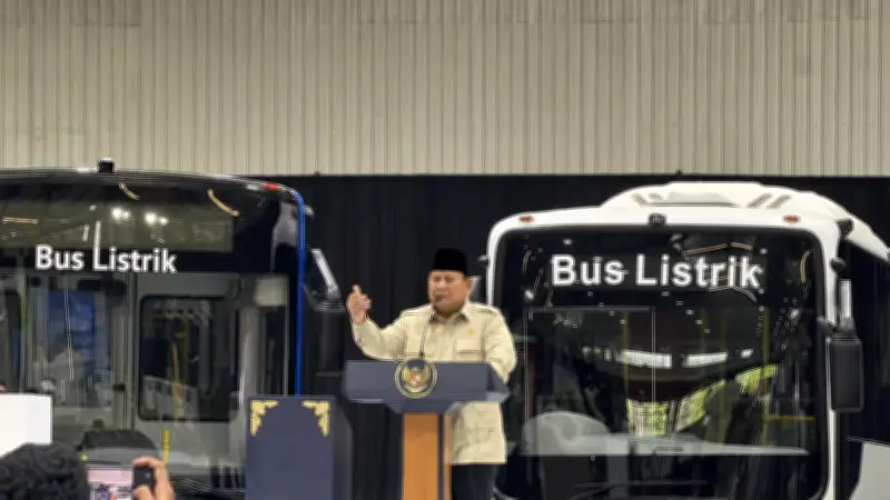 Prabowo Targetkan Produksi Massal Mobil Sedan Listrik Indonesia pada 2028