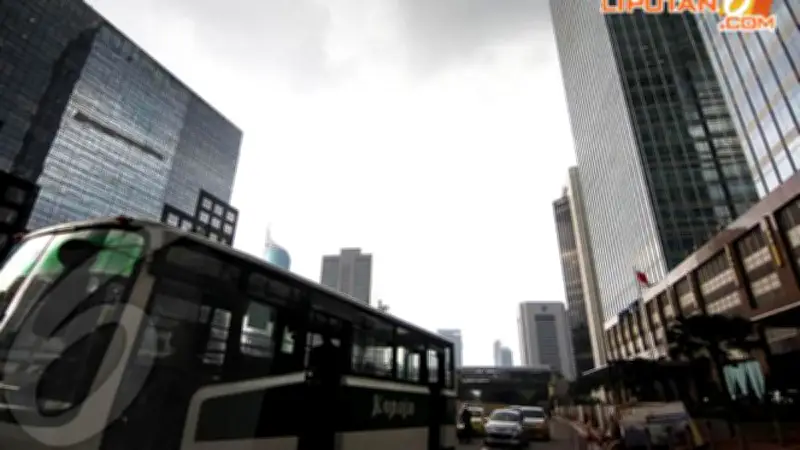 Prakiraan Cuaca Jakarta Minggu 26 April 2026: Siang Hujan Ringan