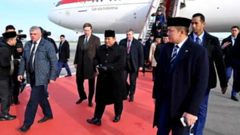 Presiden Prabowo Tiba di Moskow untuk Pertemuan Strategis dengan Putin