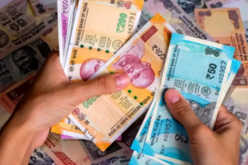 Pria India Gali Kubur Saudara demi Ambil Uang di Bank, Viral