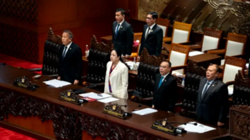 Puan Sampaikan Dukacita di Sidang DPR Atas Gugurnya 3 Prajurit TNI di Lebanon