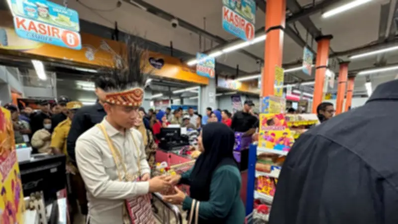 Rayakan Hari Kartini, Wapres Gibran Ajak 100 Mama Papua Belanja Bareng