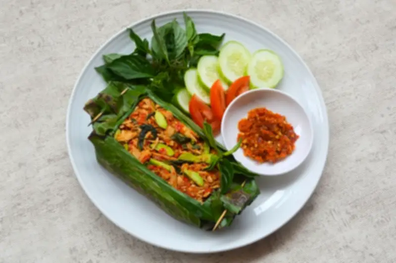 Resep Nasi Bakar Rica Ayam: Gurih dan Kaya Isian untuk Santapan Lezat