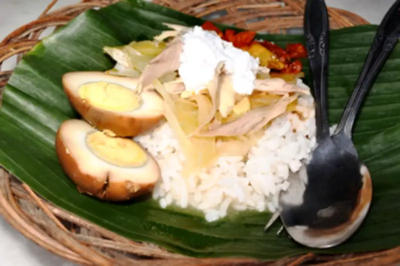 Resep Nasi Liwet Gurih Pakai Rice Cooker, Praktis dan Cuma 10 Menit