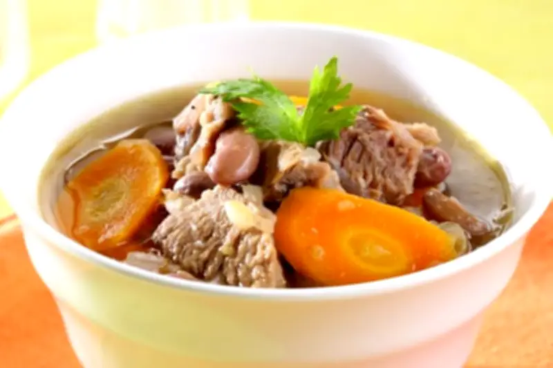Resep Sop Iga Sapi Bening Daging Empuk dan Kuah Gurih Ala Restoran