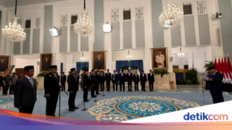 Reshuffle Kabinet Hari Ini, Profil 6 Pejabat Baru Dilantik Prabowo