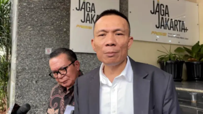 Rismon Sianipar Kembali Dilaporkan ke Polisi Atas Dugaan Penipuan Buku